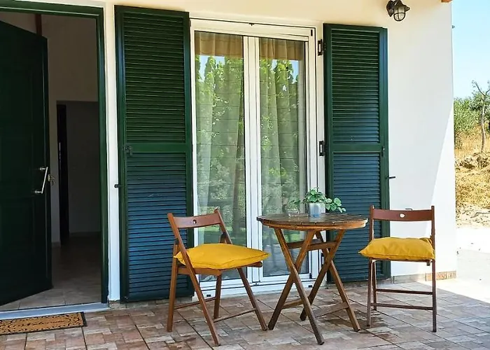 Holiday home Lily Home_lefkada ~ Private Kondaraina